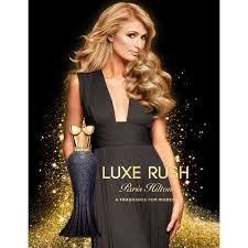 Paris Hilton Luxe Rush fragancia para hombre de perfil aromática